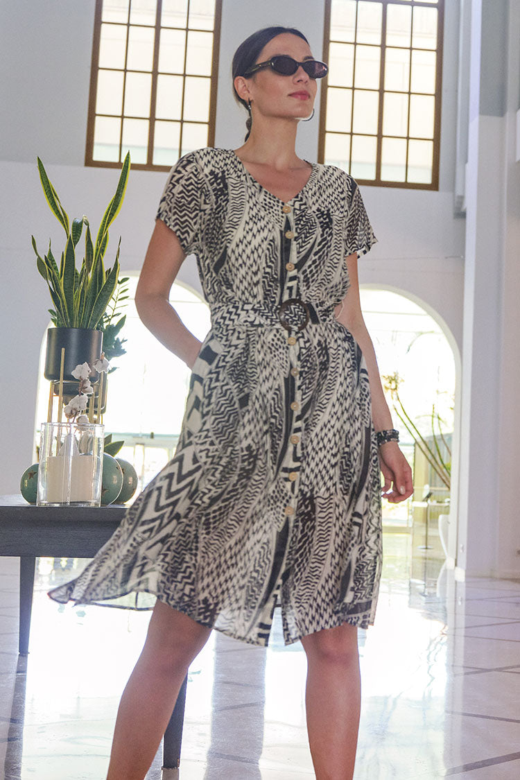 Vestido blanco y negro