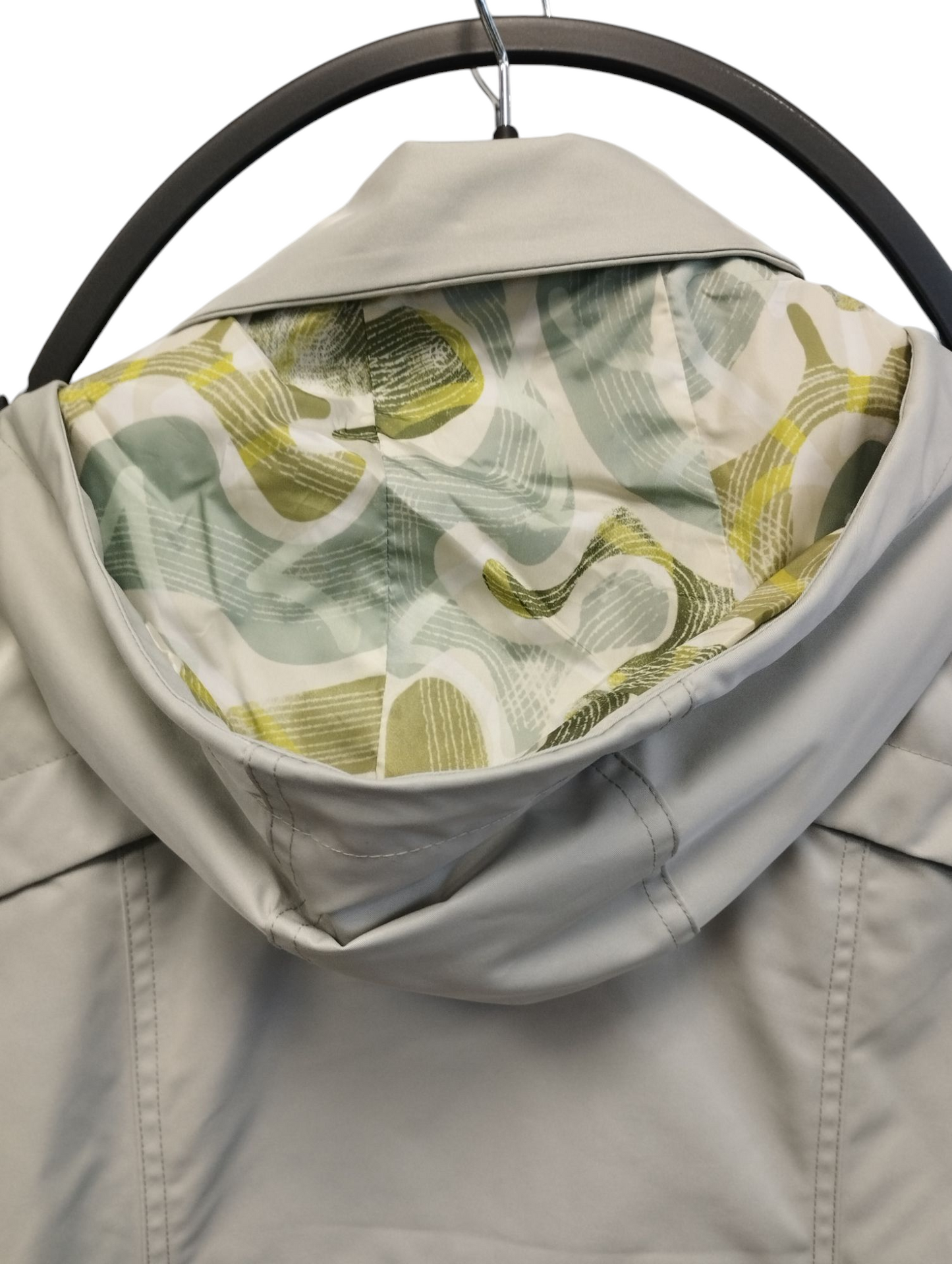 Parka verde pastel